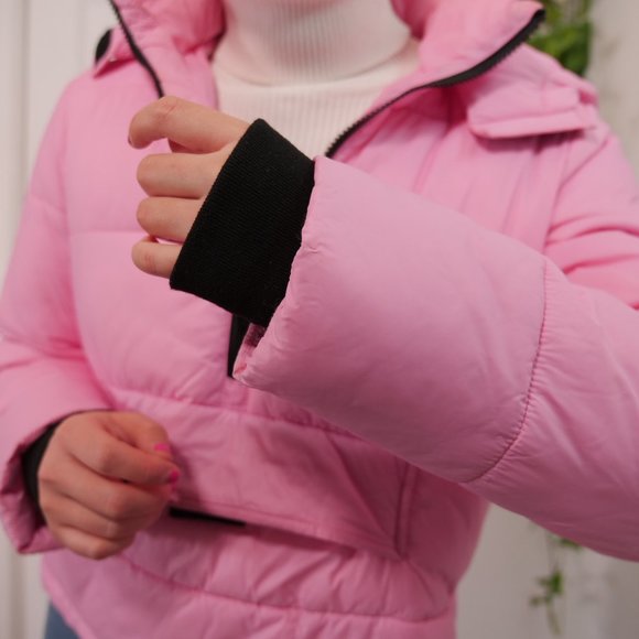 Cute bright pink puffer coat, size US S/XS - Picture 2 of 14